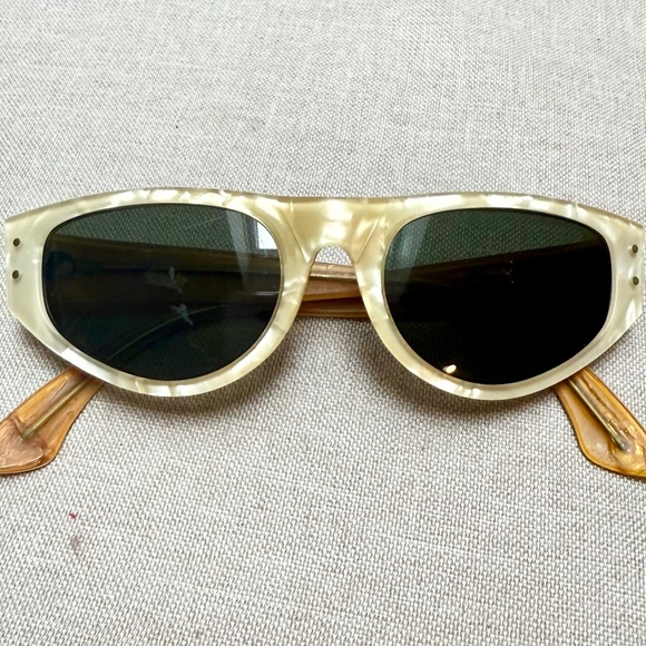 Vintage 1950’s 1960’s Marbled Ray-Ban Playtime Celluloid Cat Eye Sunglasses - Picture 1 of 11